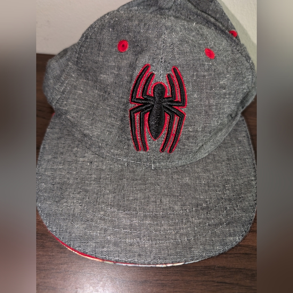 Marvel Kids Spiderman Ball Cap / Hat Adjustable with Spiderman Scene under Bill